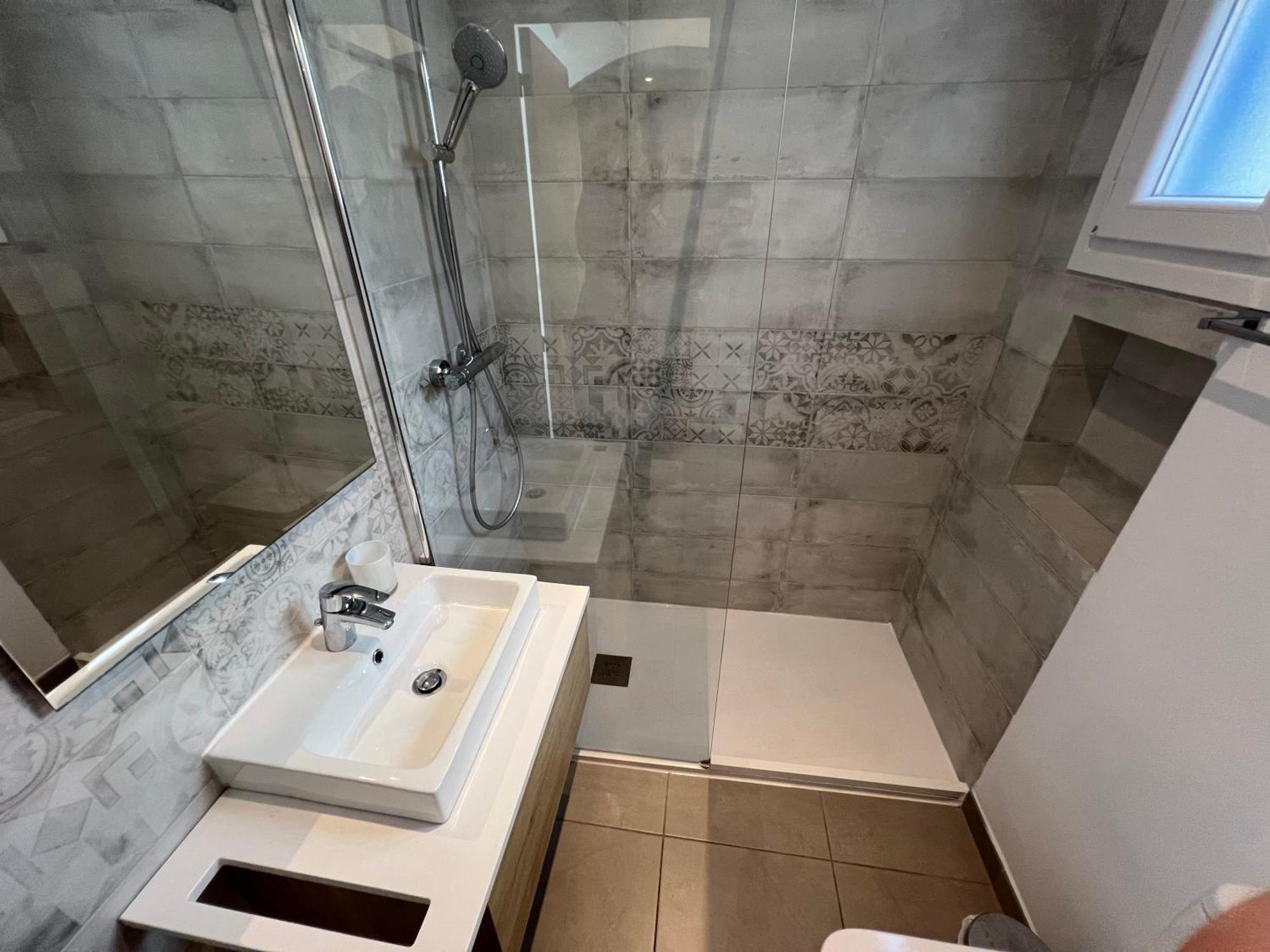 Luxe 2Br Family Oasis In Gibraltar Daire Dış mekan fotoğraf